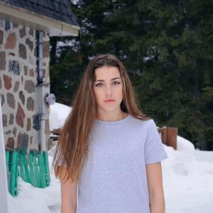 Meet your Posher, Juliette